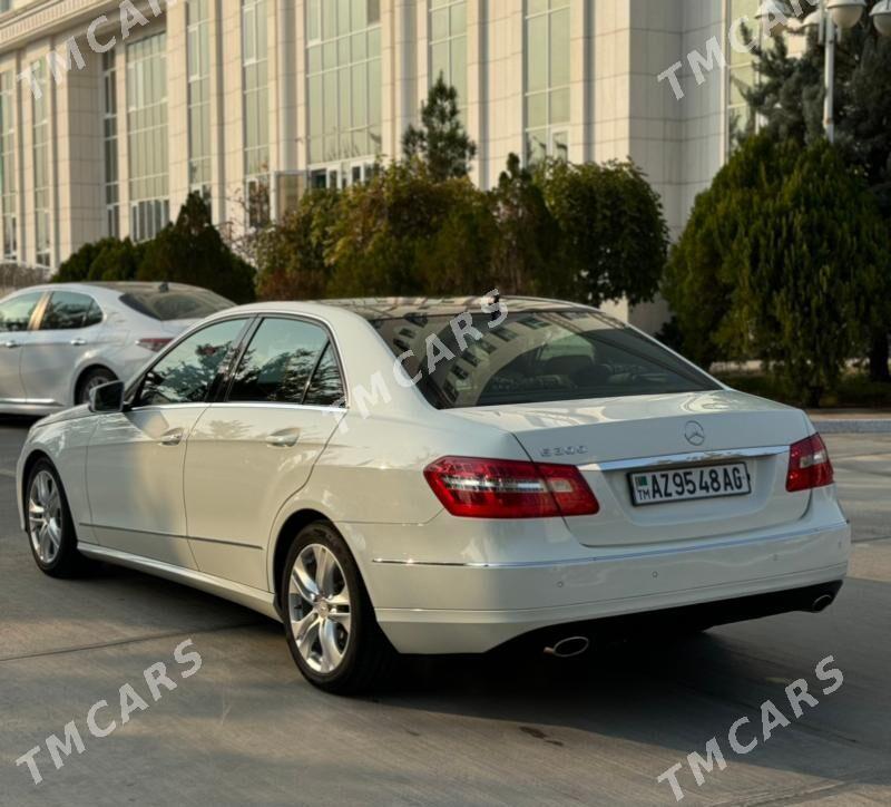 Mercedes-Benz E300 2010 - 300 000 TMT - Aşgabat - img 4