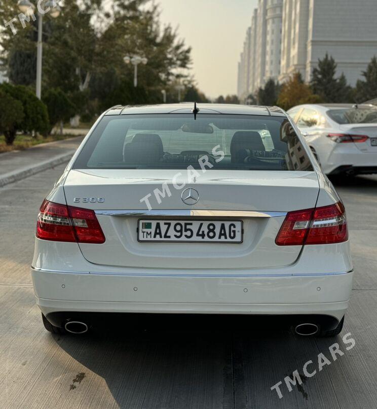 Mercedes-Benz E300 2010 - 300 000 TMT - Aşgabat - img 5