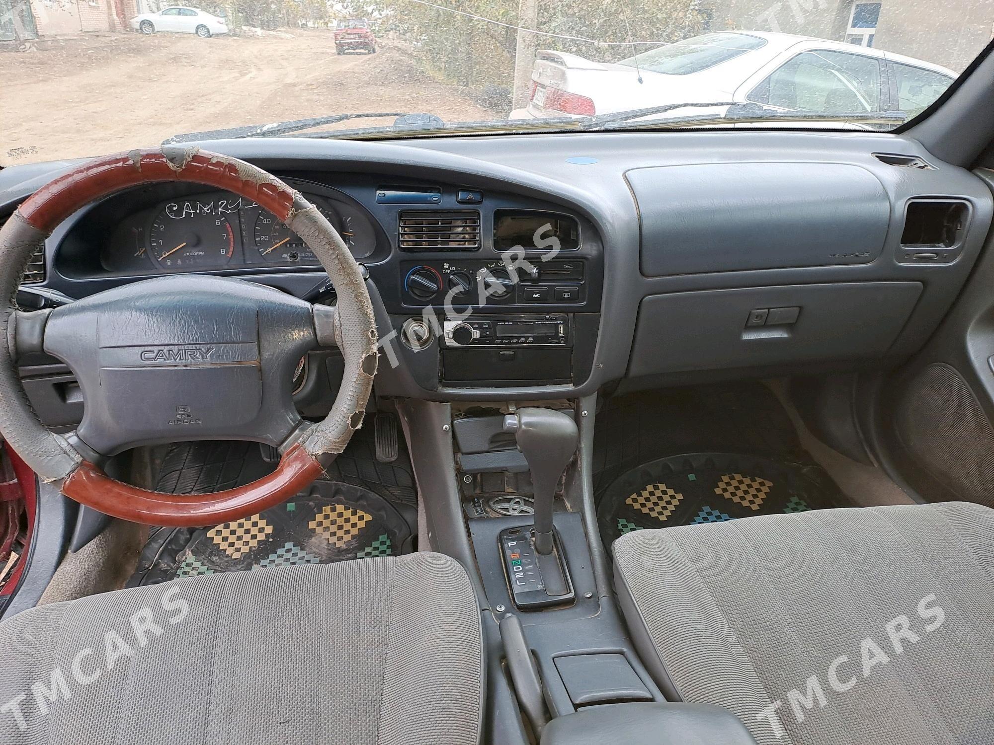 Toyota Camry 1995 - 60 000 TMT - Кёнеургенч - img 6