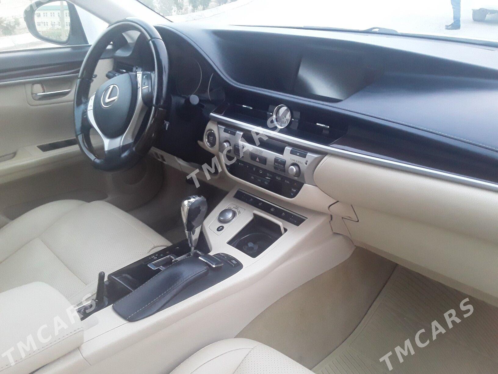 Lexus ES 350 2013 - 350 000 TMT - Район ст. Аэропорта, ул. Гагарина - img 3