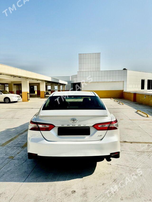 Toyota Camry 2018 - 225 000 TMT - Aşgabat - img 2