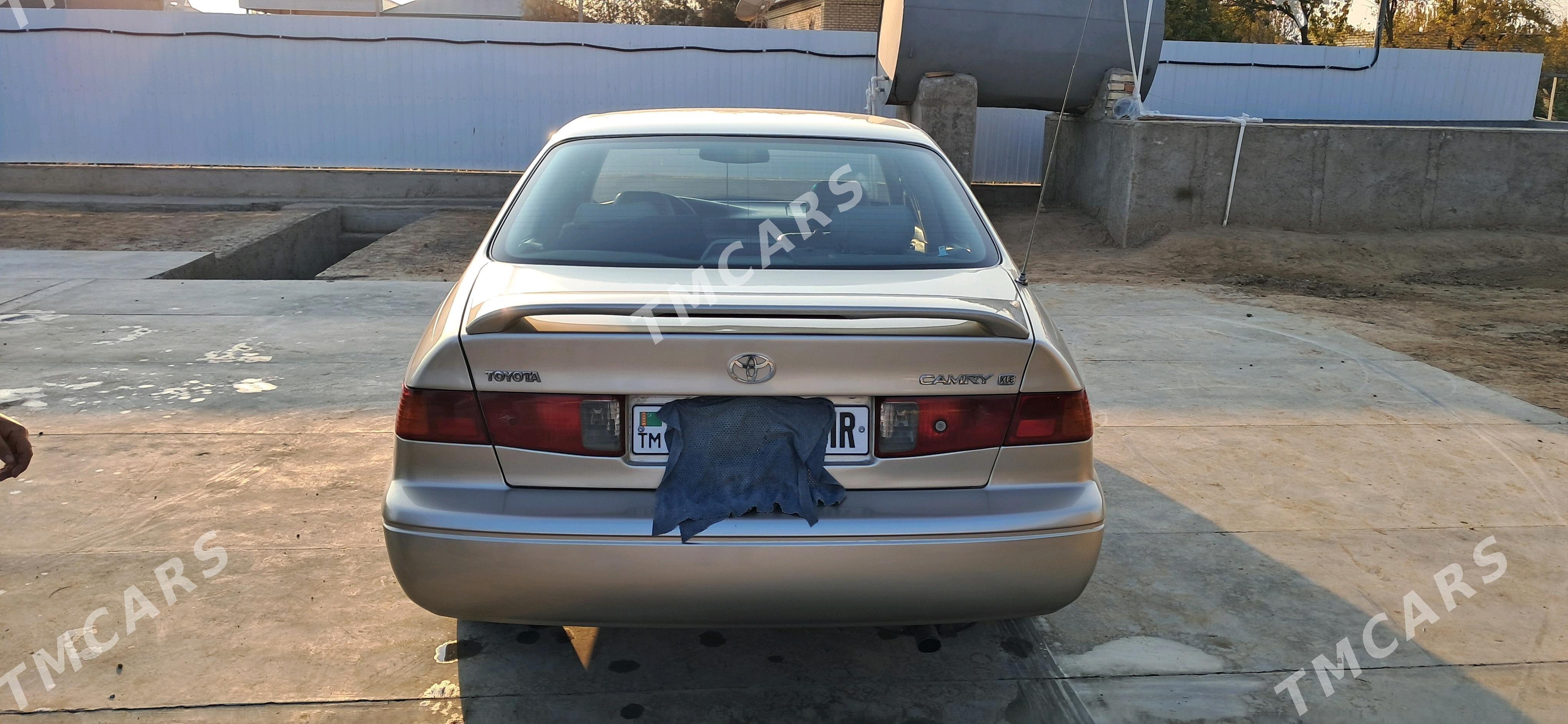 Toyota Camry 2000 - 120 000 TMT - Wekilbazar - img 2