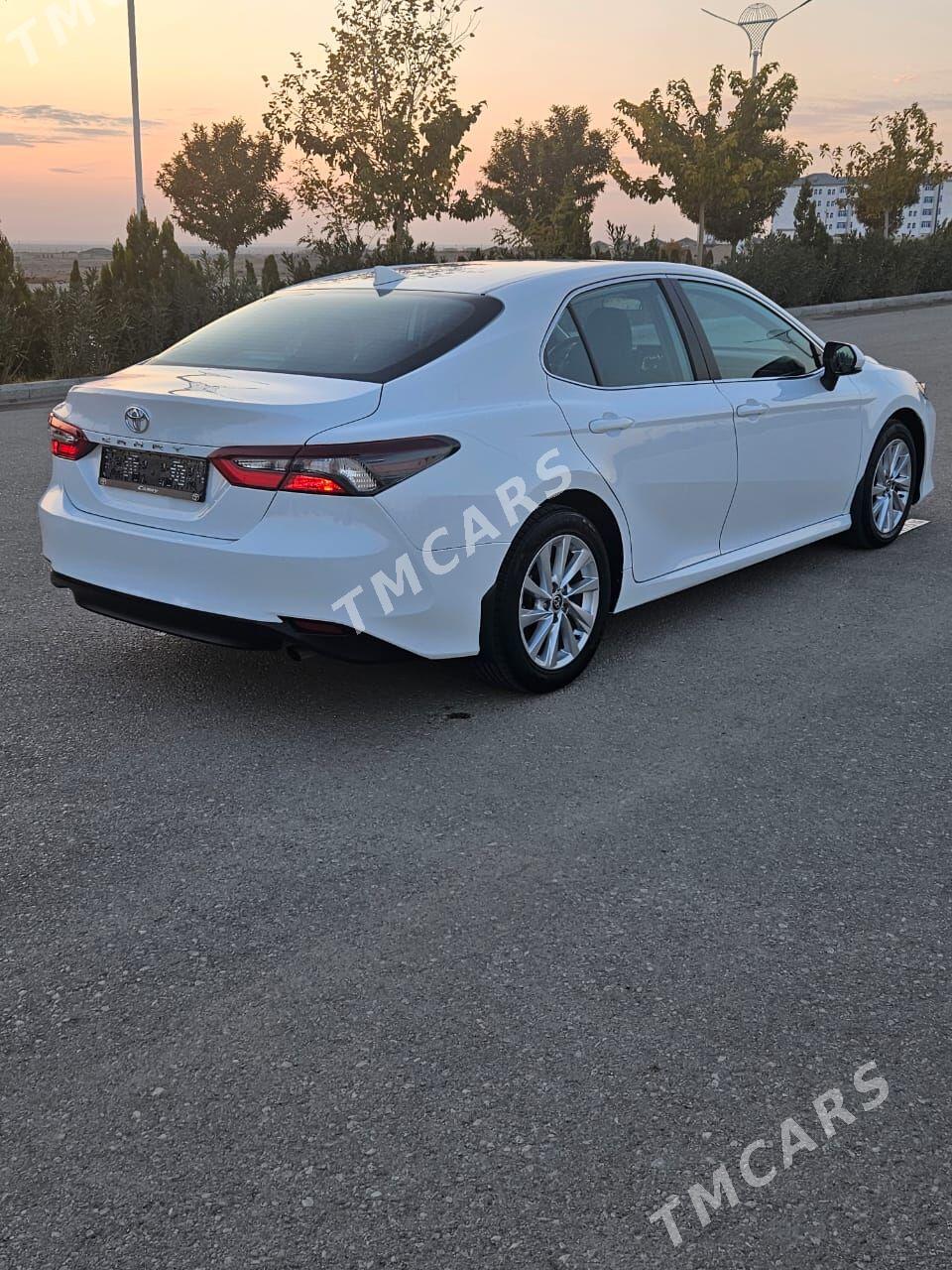 Toyota Camry 2021 - 290 000 TMT - Aşgabat - img 2