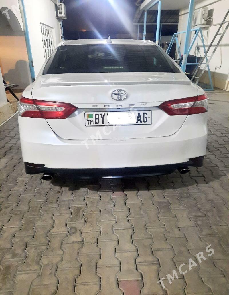 Toyota Camry 2019 - 275 000 TMT - Ашхабад - img 2