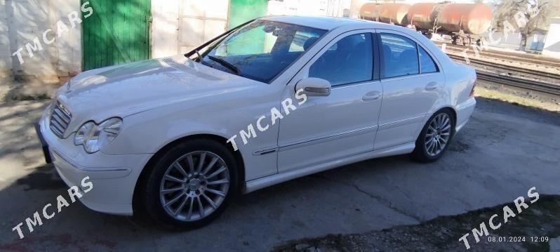 Mercedes-Benz C-Class 2005 - 90 000 TMT - Çoganly - img 2