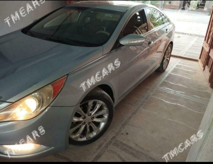 Hyundai Sonata 2011 - 150 000 TMT - Дашогуз - img 5