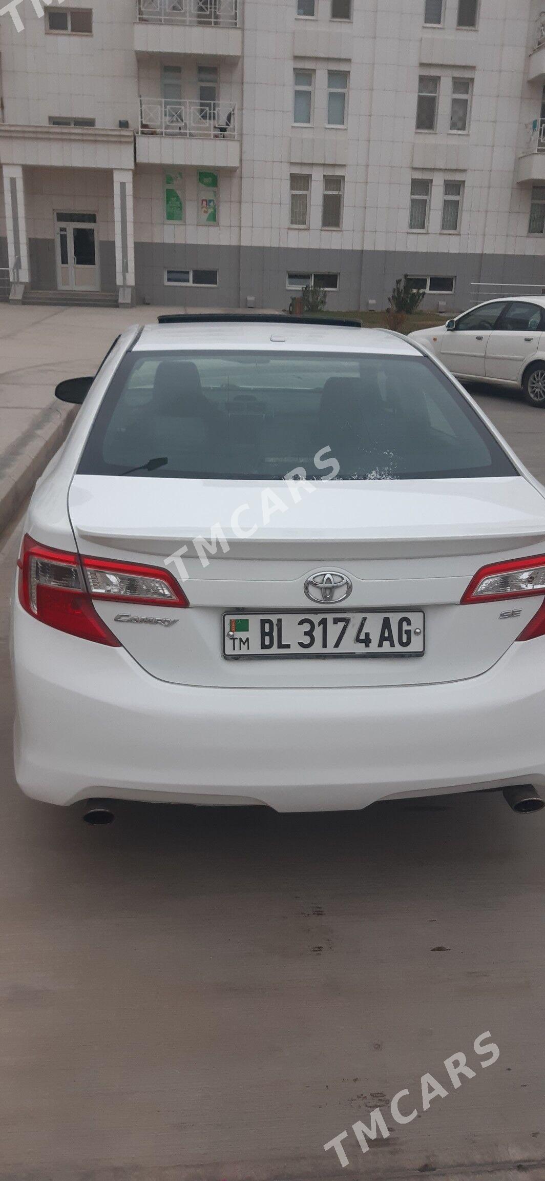 Toyota Camry 2012 - 230 000 TMT - Ашхабад - img 4