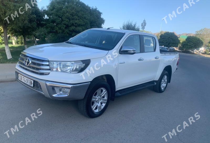 Toyota Hilux 2017 - 430 000 TMT - Aşgabat - img 5