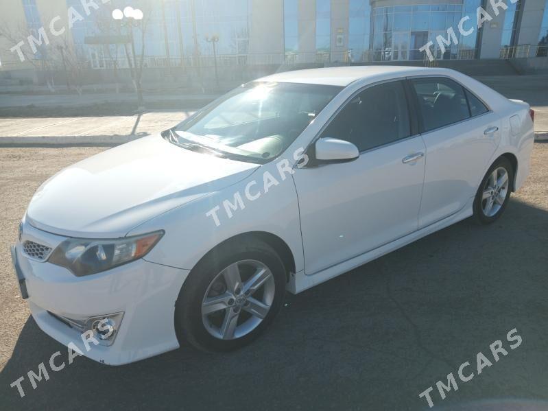 Toyota Camry 2012 - 185 000 TMT - Кёнеургенч - img 2