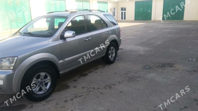 Kia Sorento 2003 - 100 000 TMT - Türkmenbaşy - img 6