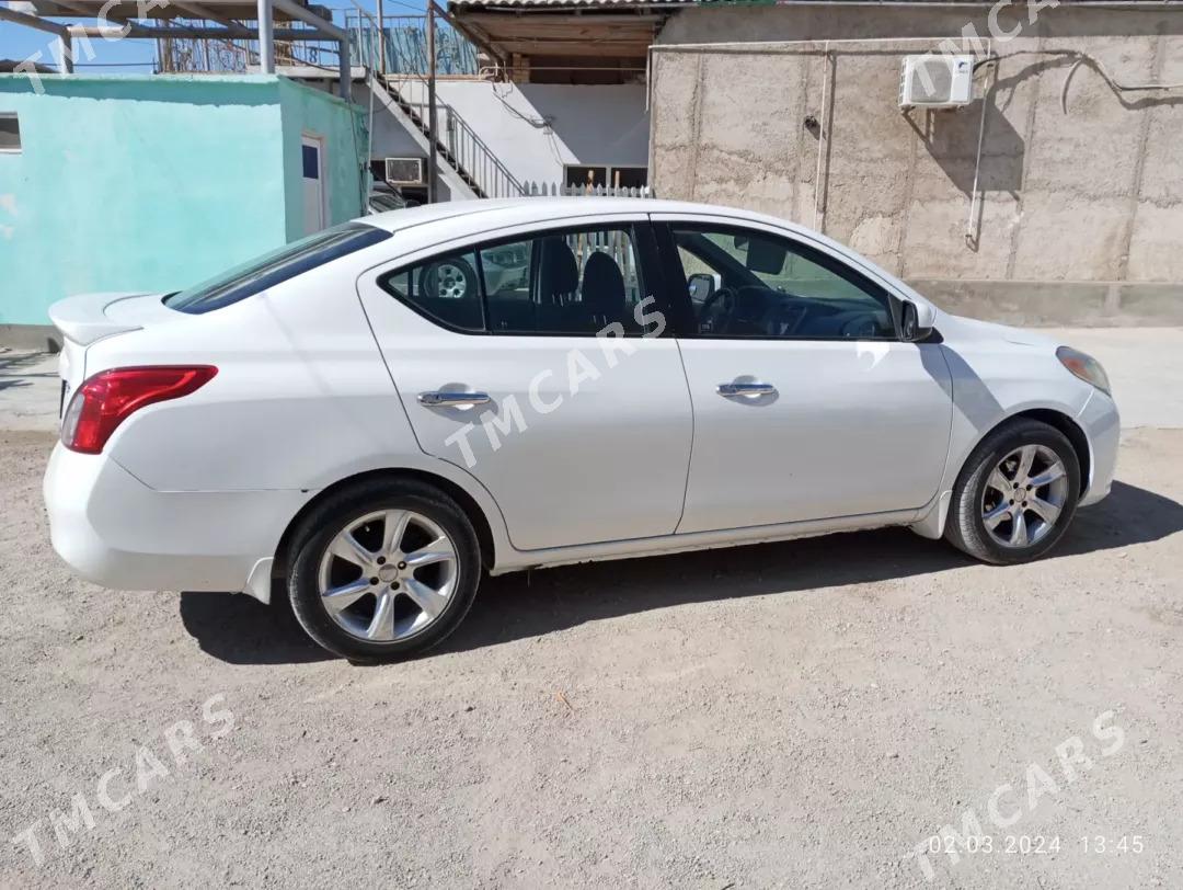 Nissan Versa 2013 - 75 000 TMT - Balkanabat - img 2