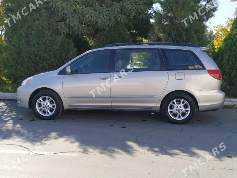 Toyota Sienna 2004 - 245 000 TMT - Türkmenabat - img 10