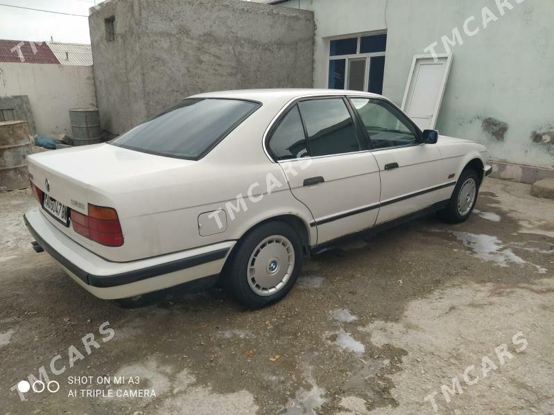 BMW 520 1989 - 25 000 TMT - Балканабат - img 6