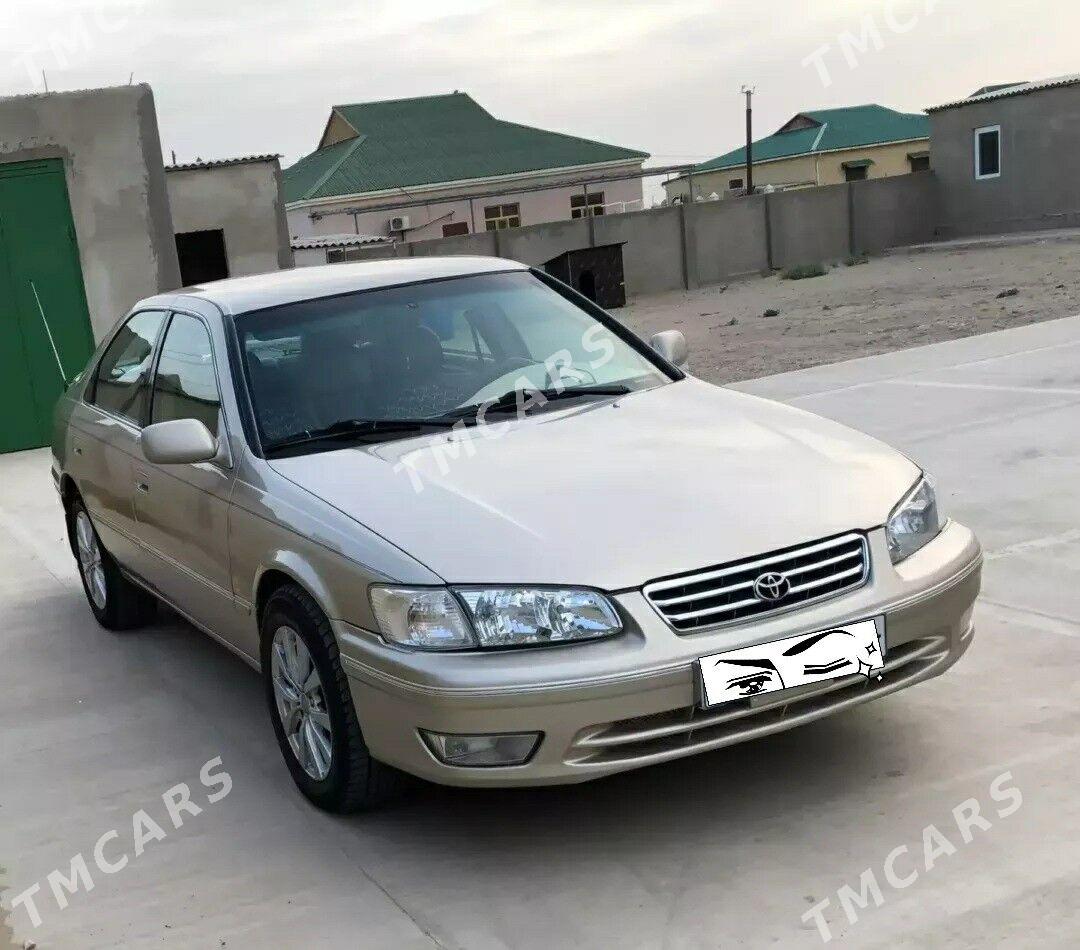 Toyota Camry 1999 - 125 000 TMT - Ýolöten - img 2