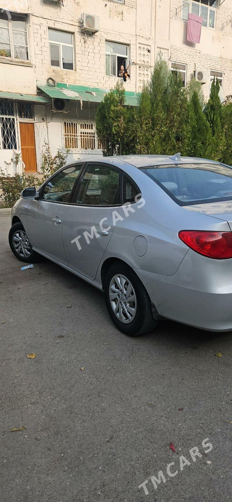 Hyundai Elantra 2010 - 105 000 TMT - 10 мкр - img 2