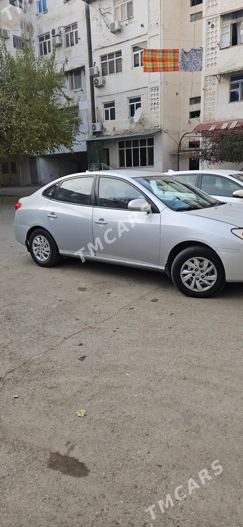 Hyundai Elantra 2010 - 105 000 TMT - 10 мкр - img 4