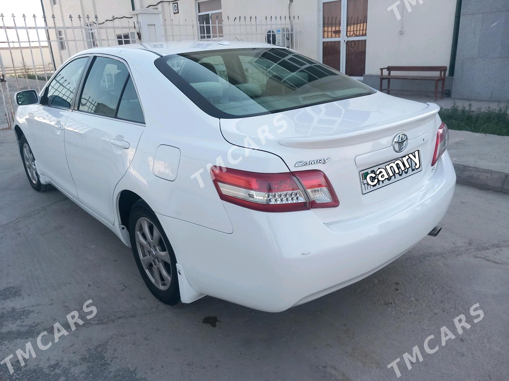 Toyota Camry 2009 - 150 000 TMT - Халач - img 8