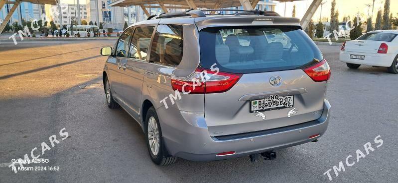 Toyota Sienna 2017 - 355 000 TMT - Şabat etr. - img 4