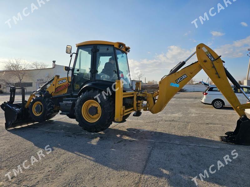 JCB 3CX Compact 2019 - 700 000 TMT - Büzmeýin - img 9