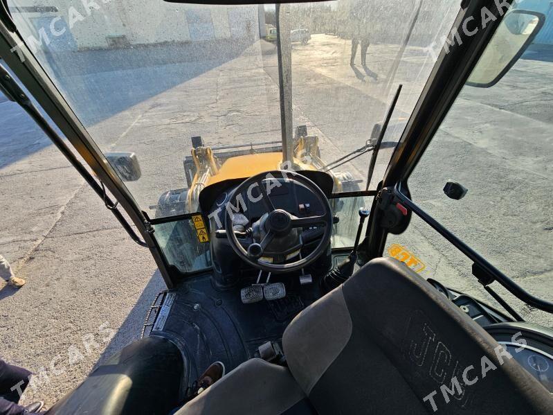 JCB 3CX Compact 2019 - 700 000 TMT - Büzmeýin - img 5