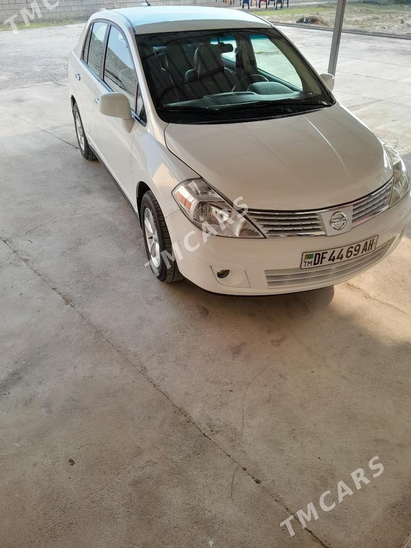 Nissan Versa 2008 - 89 000 TMT - Gypjak - img 3