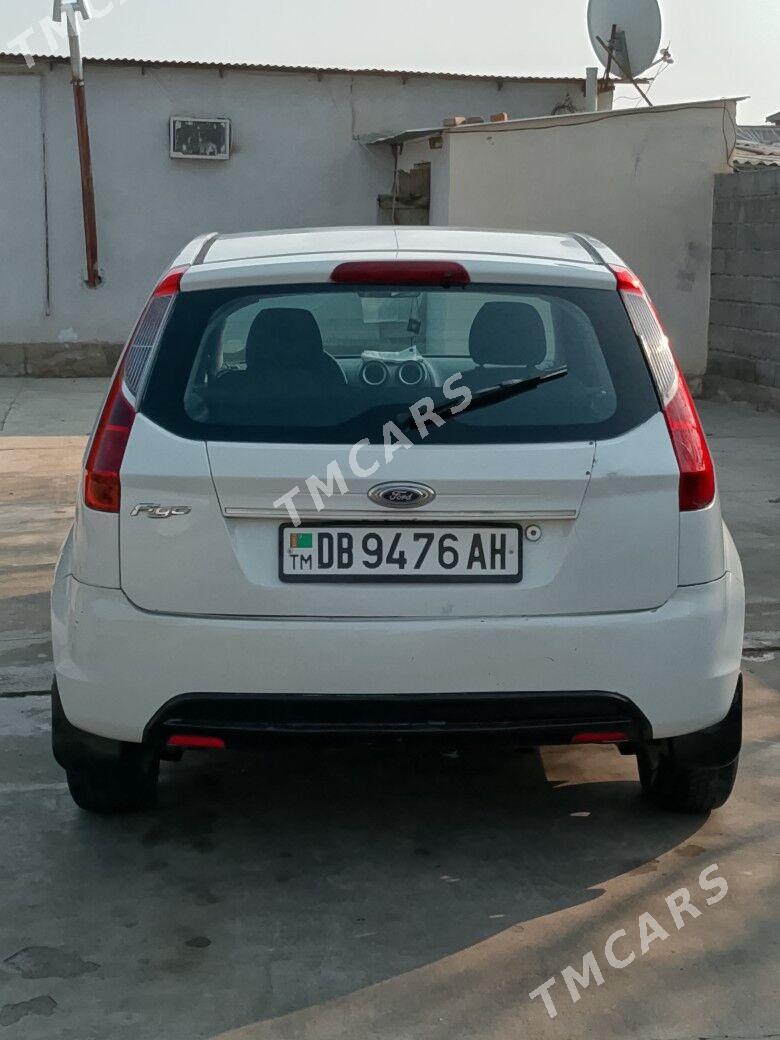 Ford Figo 2011 - 50 000 TMT - Кака - img 3