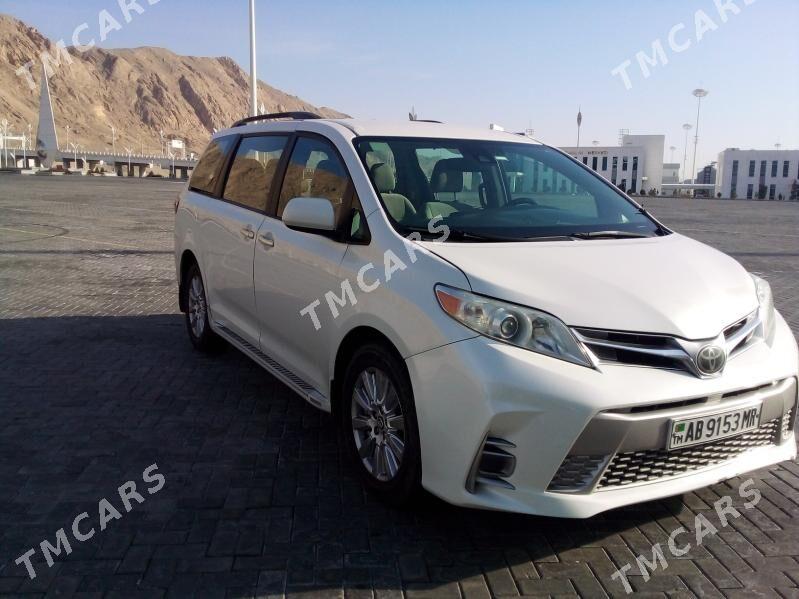 Toyota Sienna 2018 - 320 000 TMT - Murgap - img 3