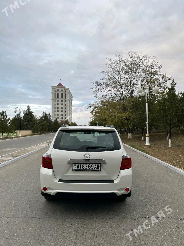 Toyota Highlander 2010 - 240 000 TMT - Aşgabat - img 6