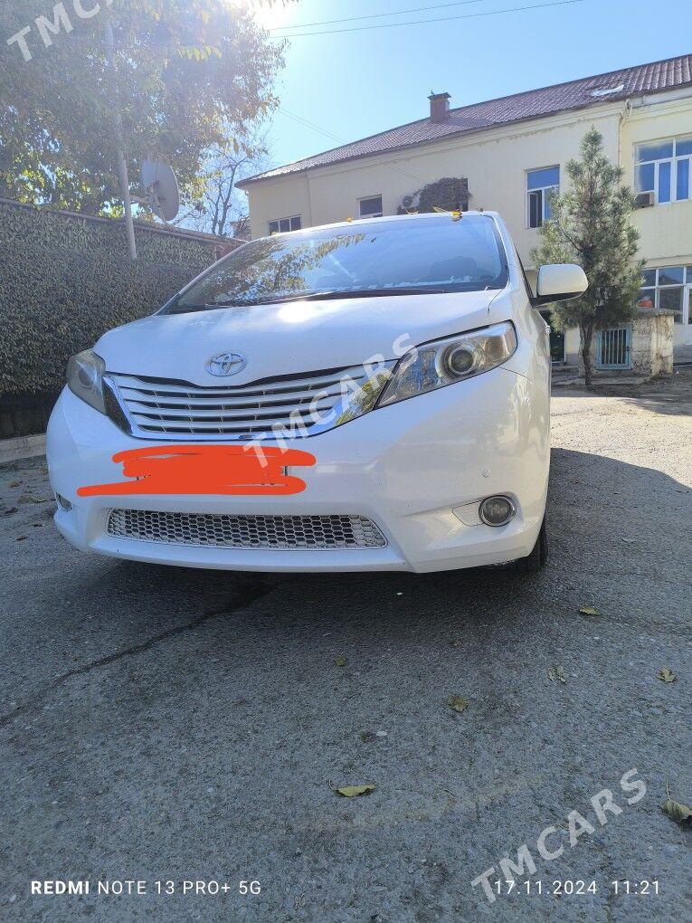 Toyota Sienna 2010 - 246 000 TMT - 30 мкр - img 2