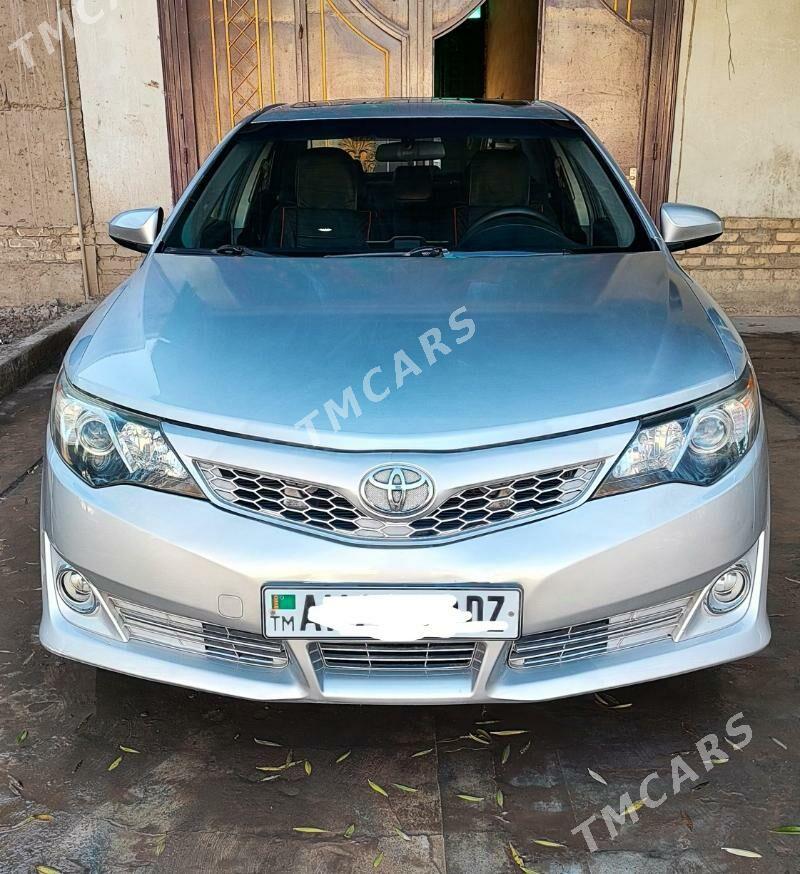 Toyota Camry 2012 - 200 000 TMT - Кёнеургенч - img 4