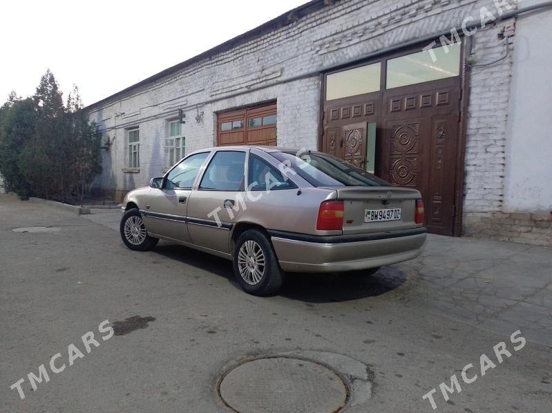 Opel Vectra 1993 - 30 000 TMT - Дашогуз - img 3