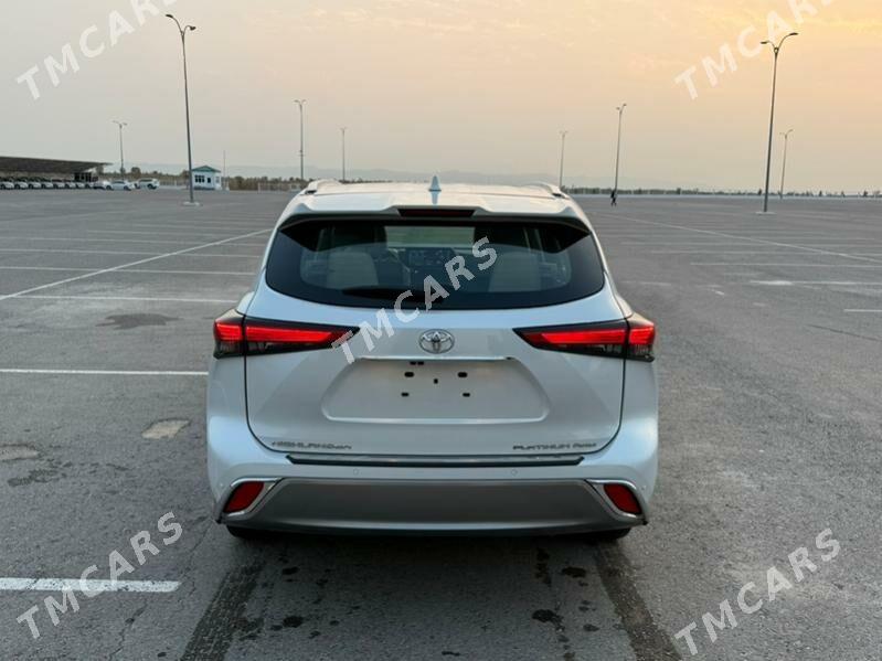 Toyota Highlander 2022 - 1 085 000 TMT - Aşgabat - img 10