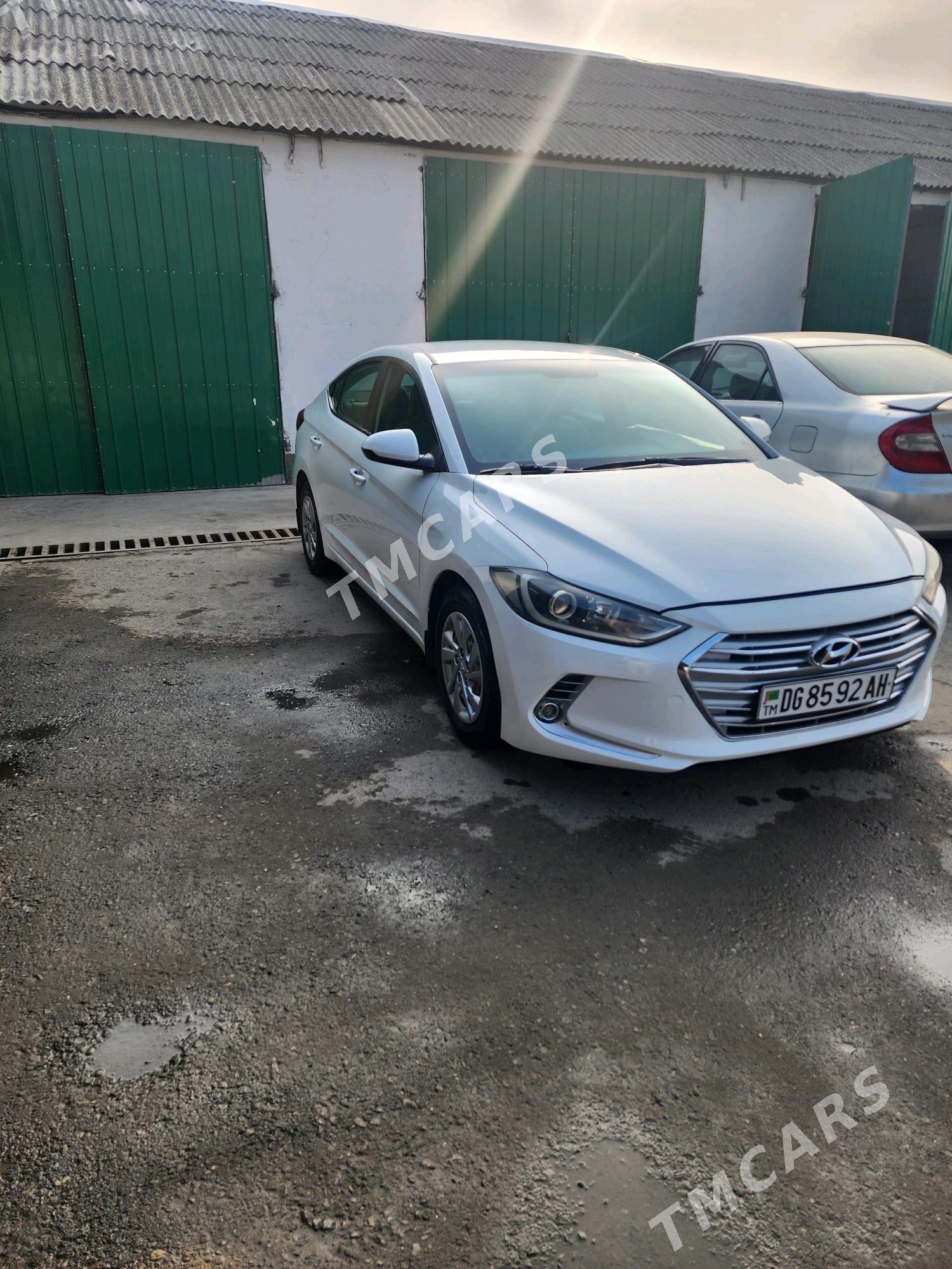 Hyundai Elantra 2017 - 190 000 TMT - Ашхабад - img 2