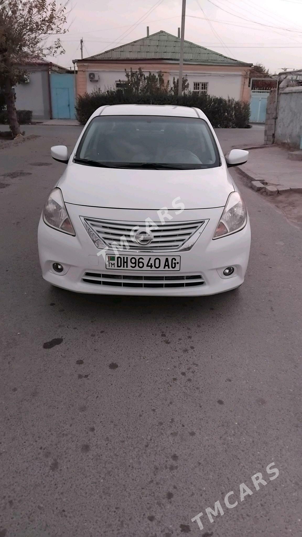 Nissan Versa 2014 - 100 000 TMT - Ашхабад - img 8