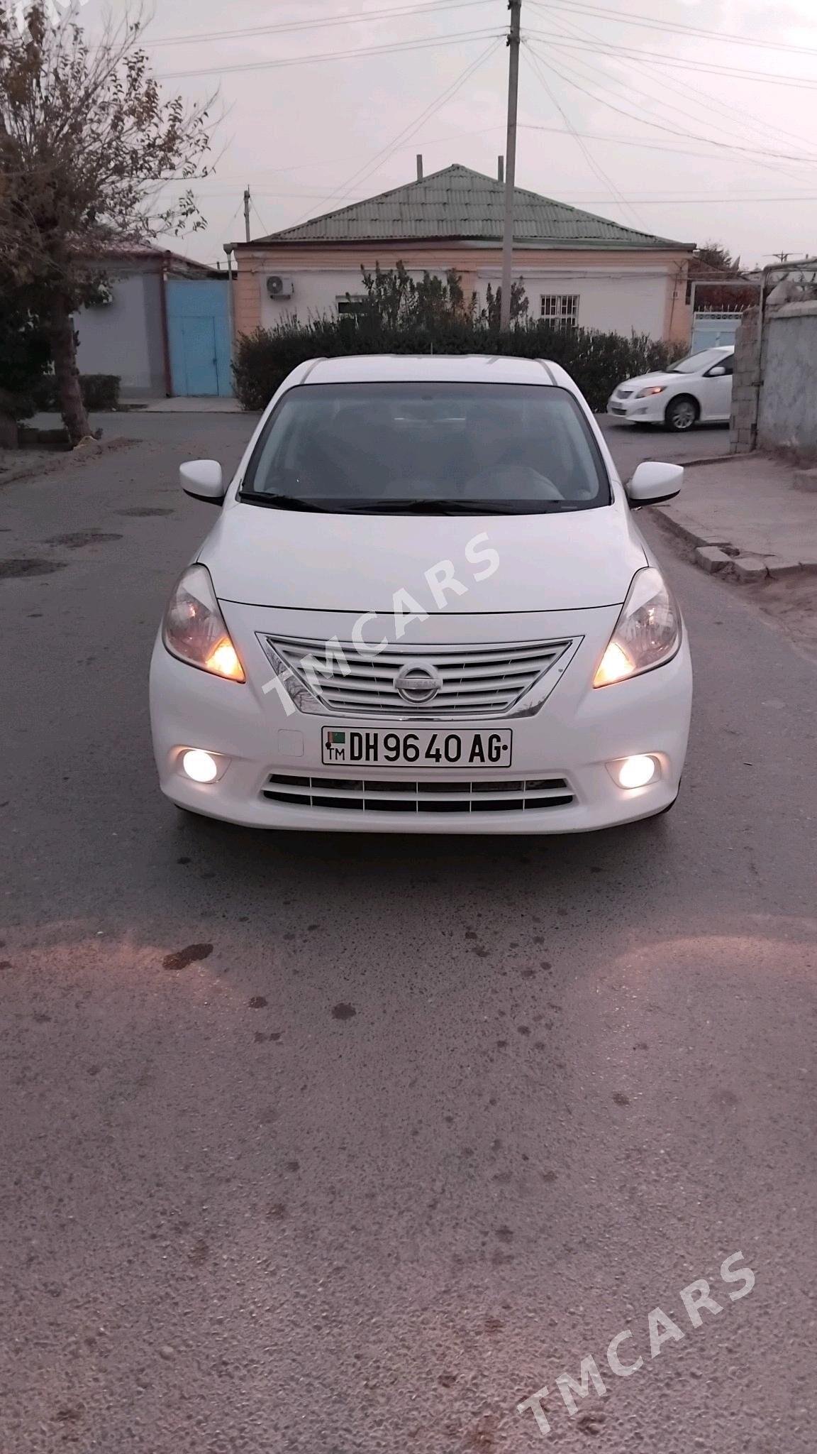 Nissan Versa 2014 - 100 000 TMT - Ашхабад - img 10