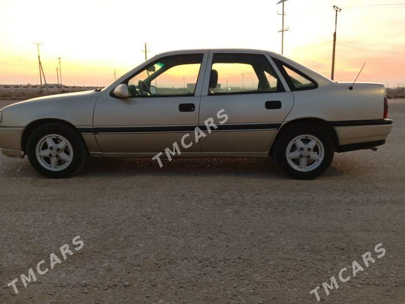 Opel Vectra 1992 - 34 000 TMT - Balkanabat - img 2