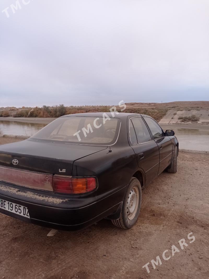 Toyota Camry 1993 - 66 000 TMT - Акдепе - img 6