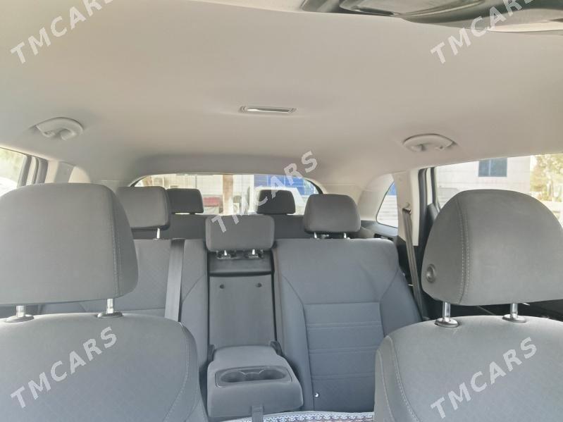 Hyundai Santa Fe 2019 - 275 000 TMT - Aşgabat - img 6