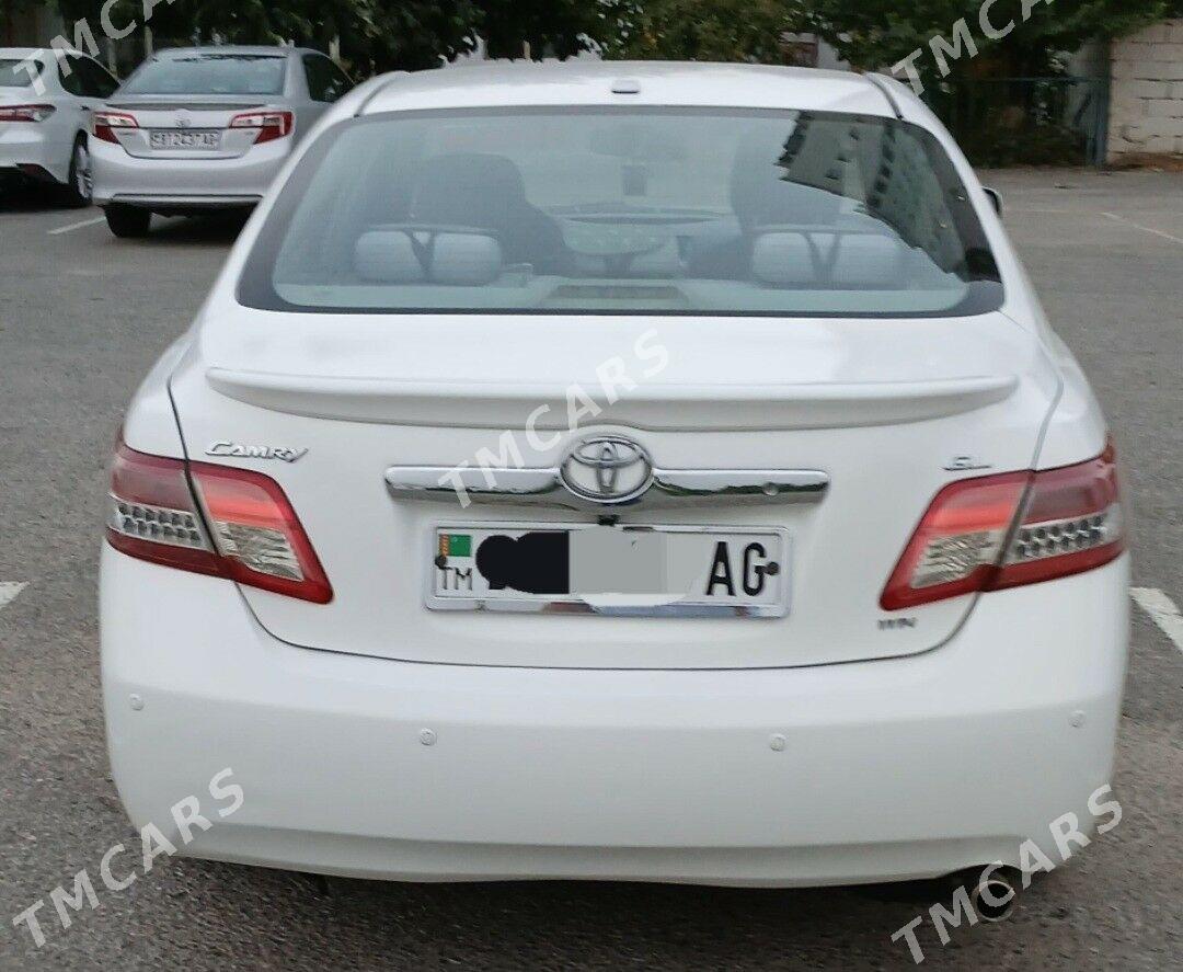 Toyota Camry 2010 - 125 000 TMT - Podwoýski köç. (Bitarap Türkmenistan şaýoly) - img 2