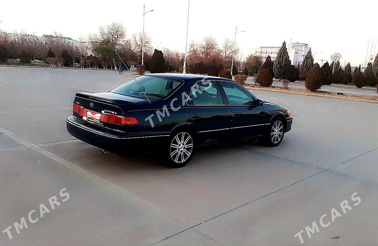 Toyota Camry 1998 - 110 000 TMT - Дашогуз - img 3