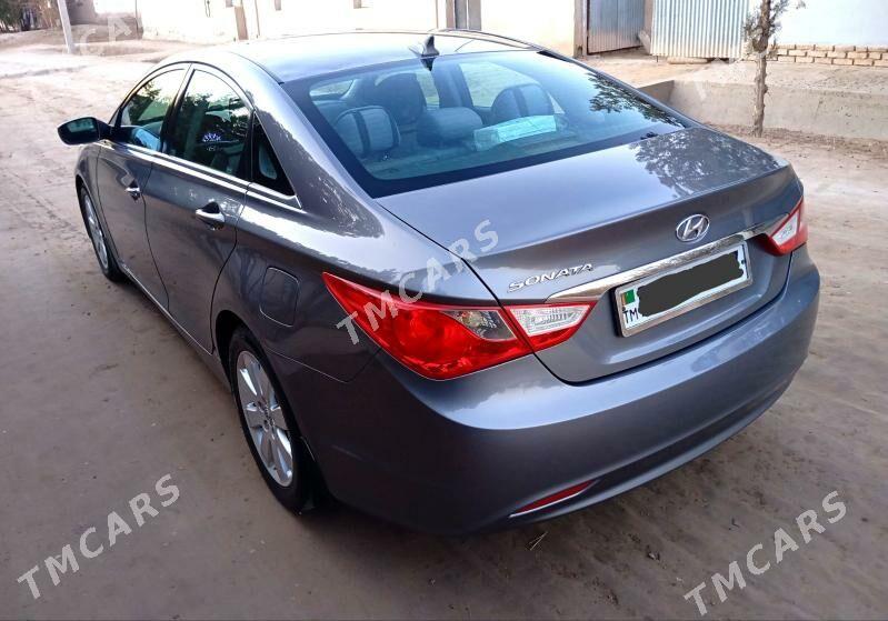 Hyundai Sonata 2011 - 130 000 TMT - Şabat etr. - img 4