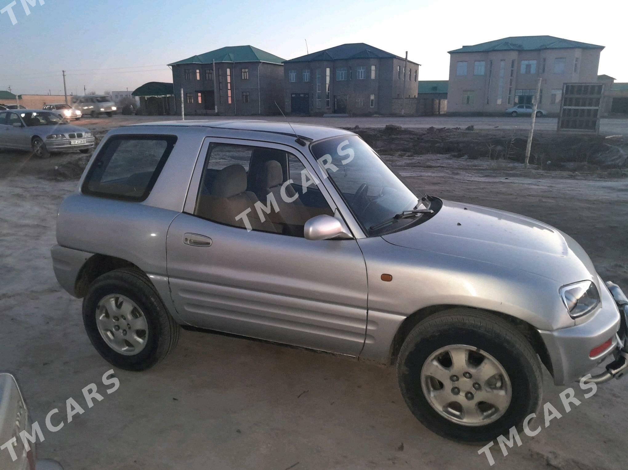 Toyota RAV4 1995 - 55 000 TMT - етр. Туркменбаши - img 2