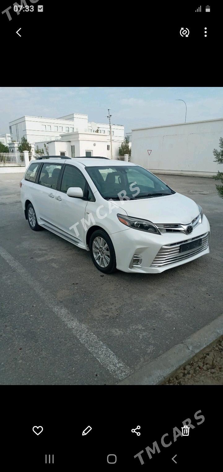 Toyota Sienna 2019 - 326 000 TMT - Теджен - img 8