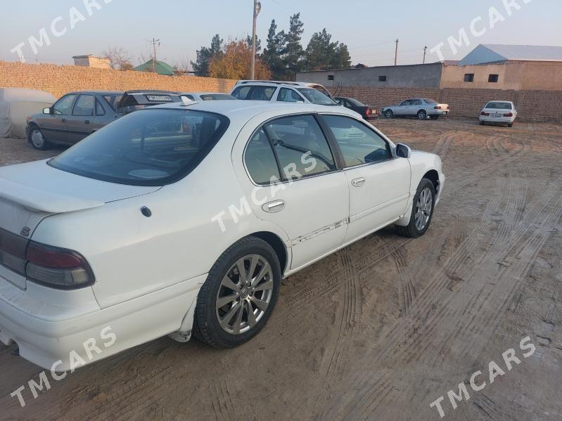 Nissan Maxima 1998 - 40 000 TMT - Мары - img 4