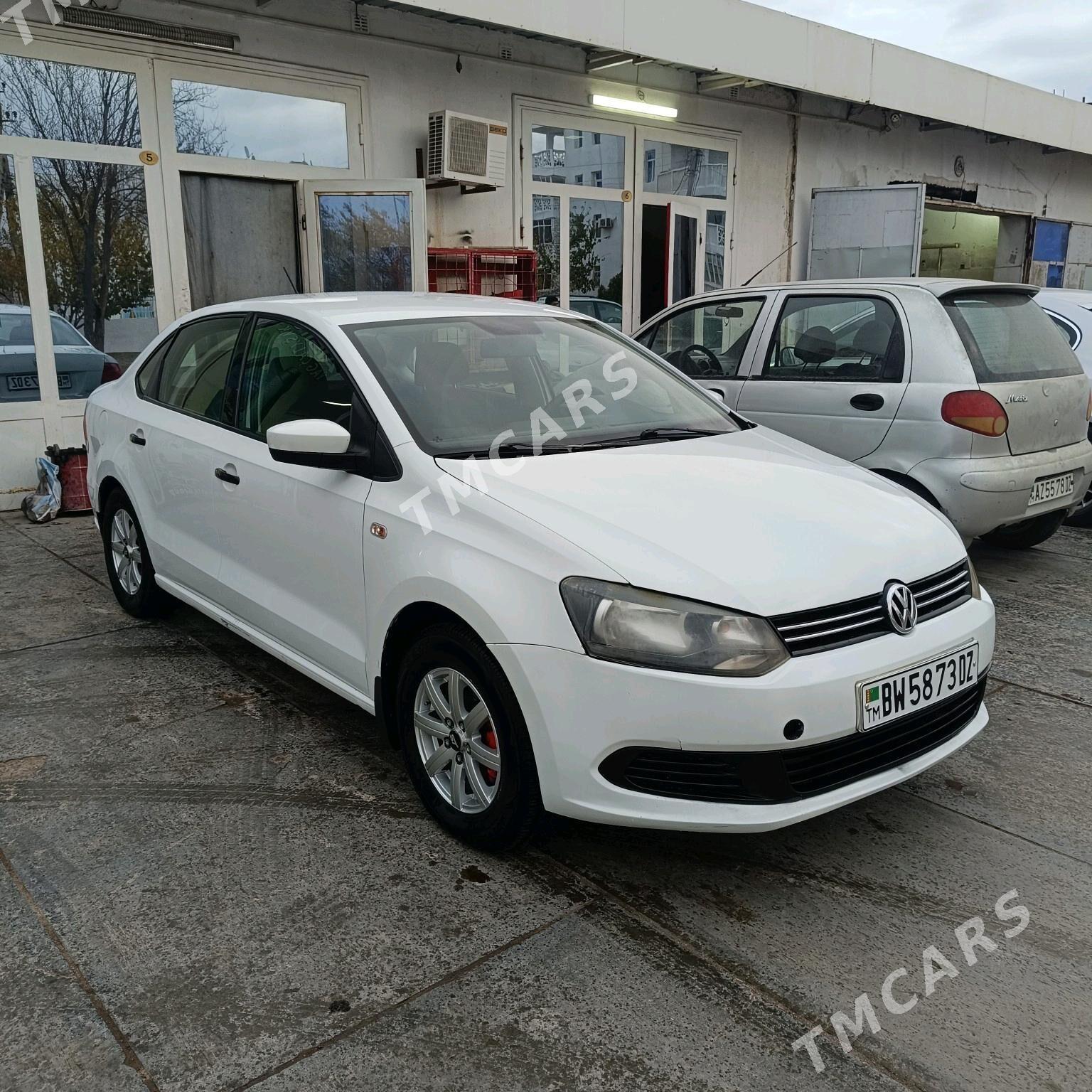 Volkswagen Polo 2013 - 74 000 TMT - Daşoguz - img 3