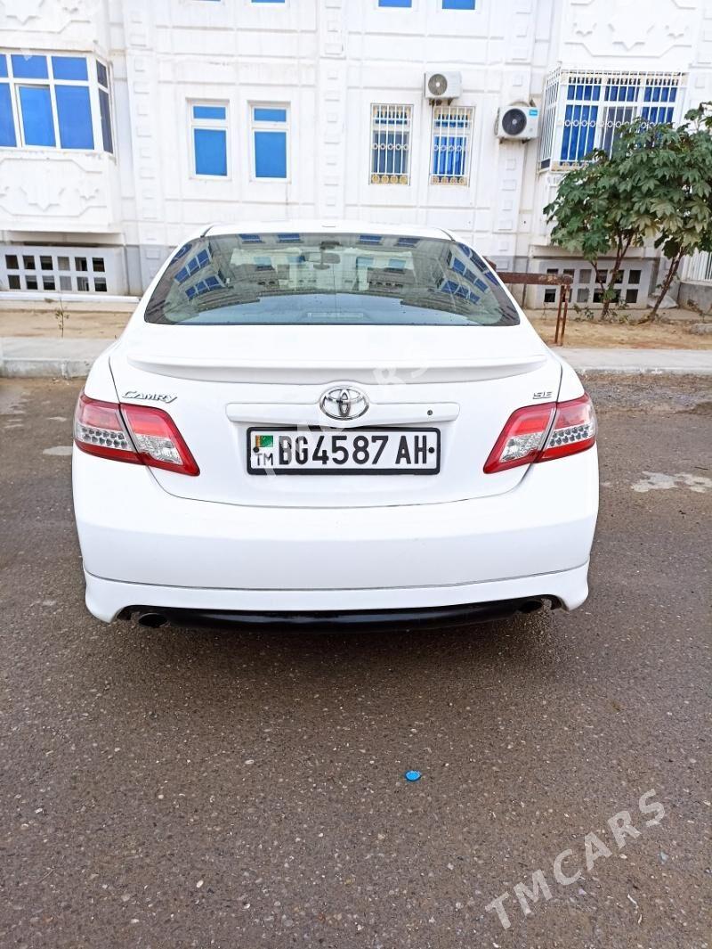 Toyota Camry 2009 - 162 000 TMT - Ак-Бугдайский этрап - img 9