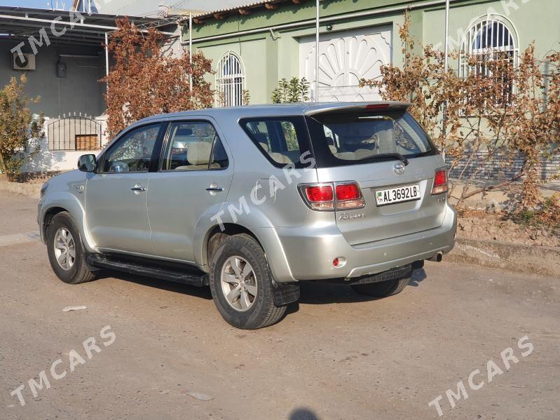 Toyota Fortuner 2008 - 240 000 TMT - Туркменабат - img 3