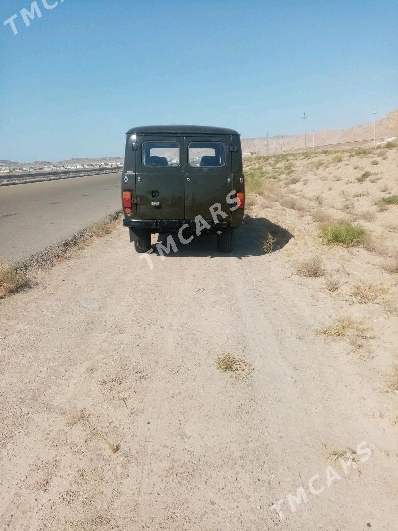 UAZ 452 2002 - 11 000 TMT - Туркменбаши - img 2