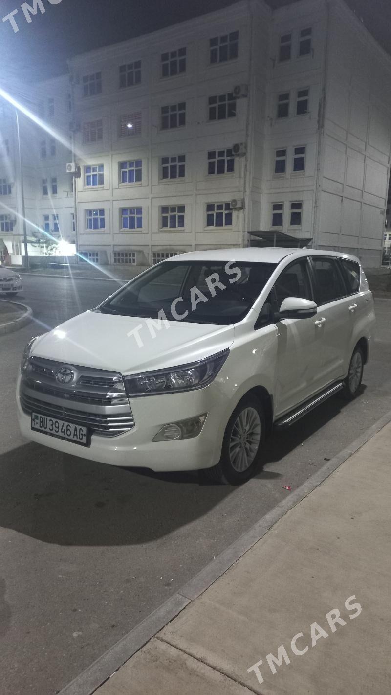 Toyota Innova 2019 - 275 000 TMT - Ашхабад - img 2