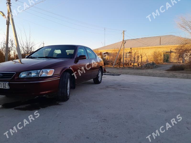 Toyota Camry 2001 - 123 000 TMT - Daşoguz - img 4